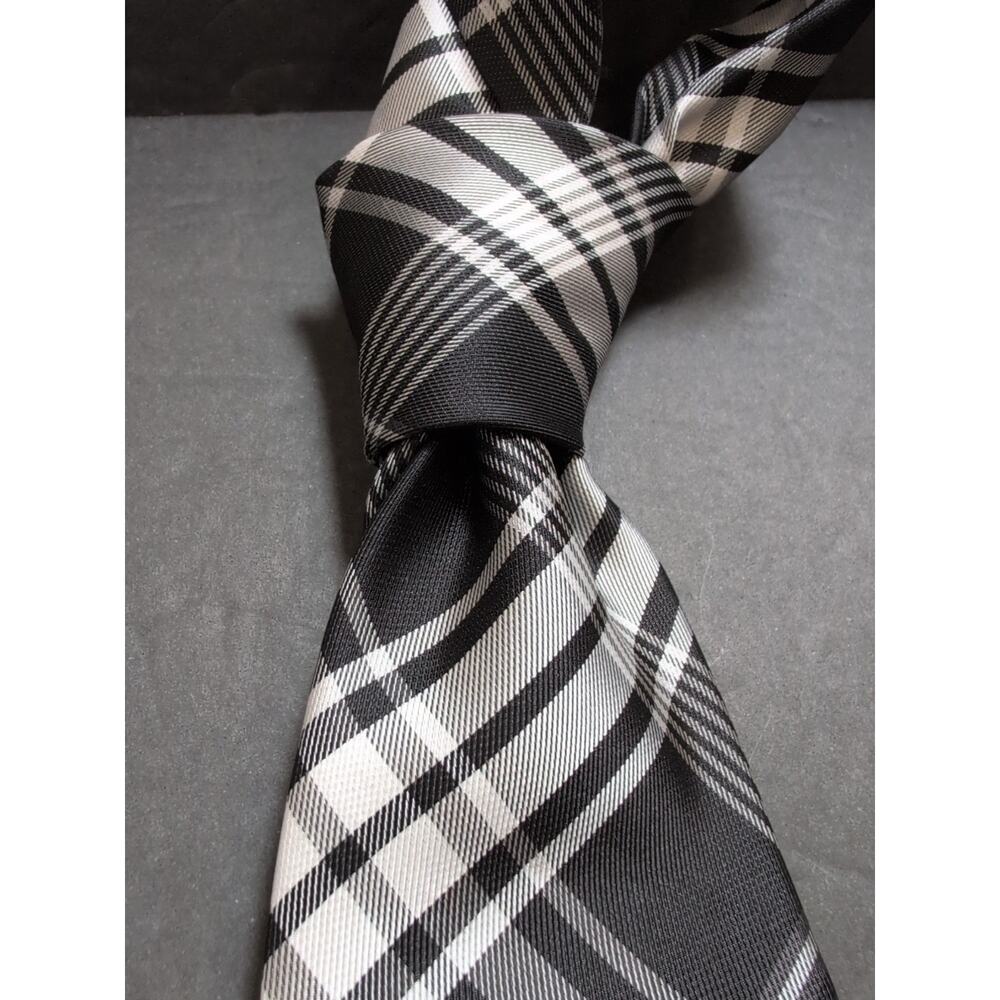 Alexander Julian Men's Neck Tie‎ Black Silver White Colours 3" Wide 59" Plaid